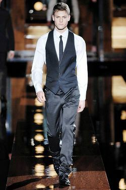 Dolce & Gabbana  08mb